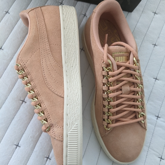 PUMA Suede Classic x Chain Wn's - Picture 2 of 9